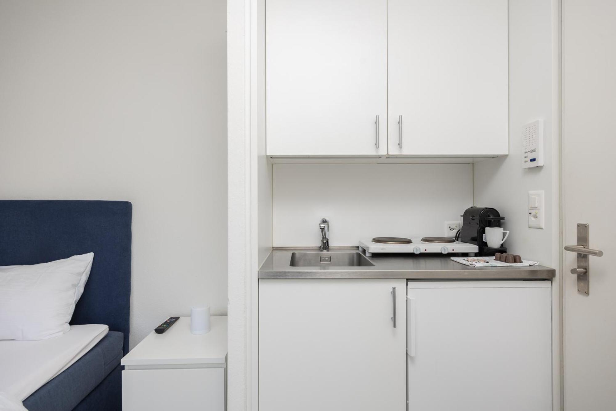 Delta - Bertastrasse - Self Check-in * Zurich