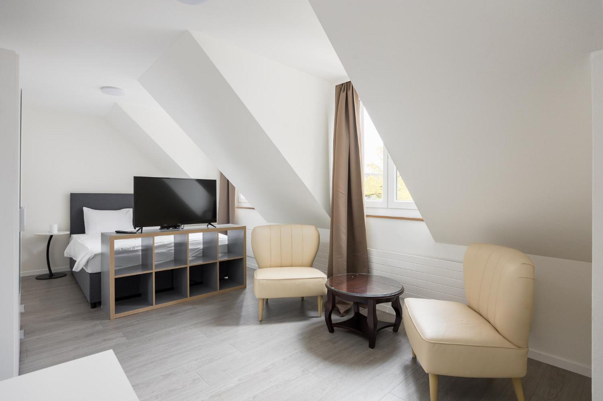 Delta - Bertastrasse - Self Check-in Apartment Zurich