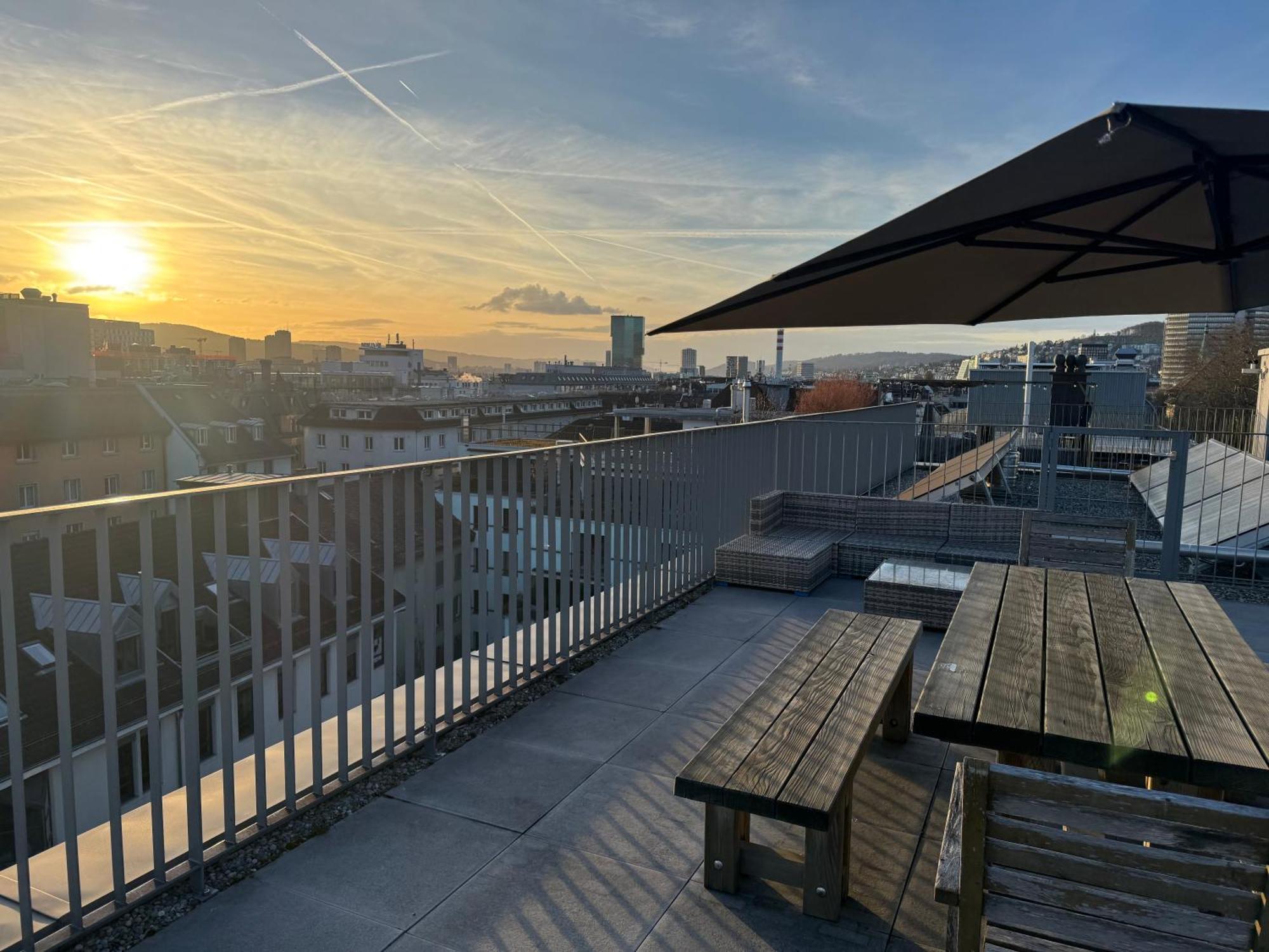 Apartment Modern Next To Hb With Roof Terrace Zurich