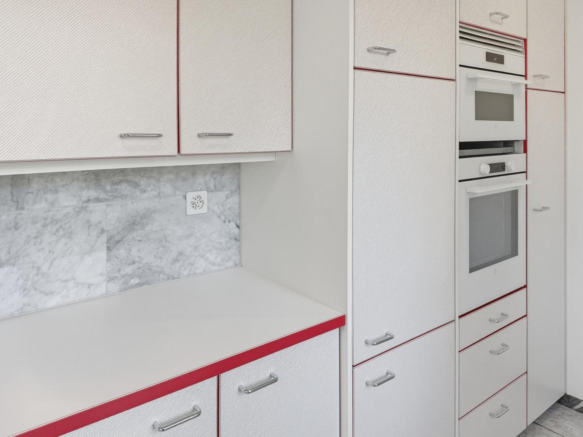 Amazing 2 Bedroom Flat: Specious And Zurich