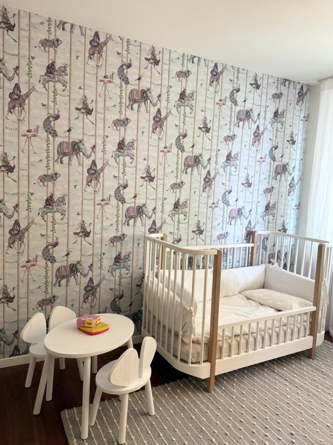 Luxury, Quiet Flat Overlooking Apartment *