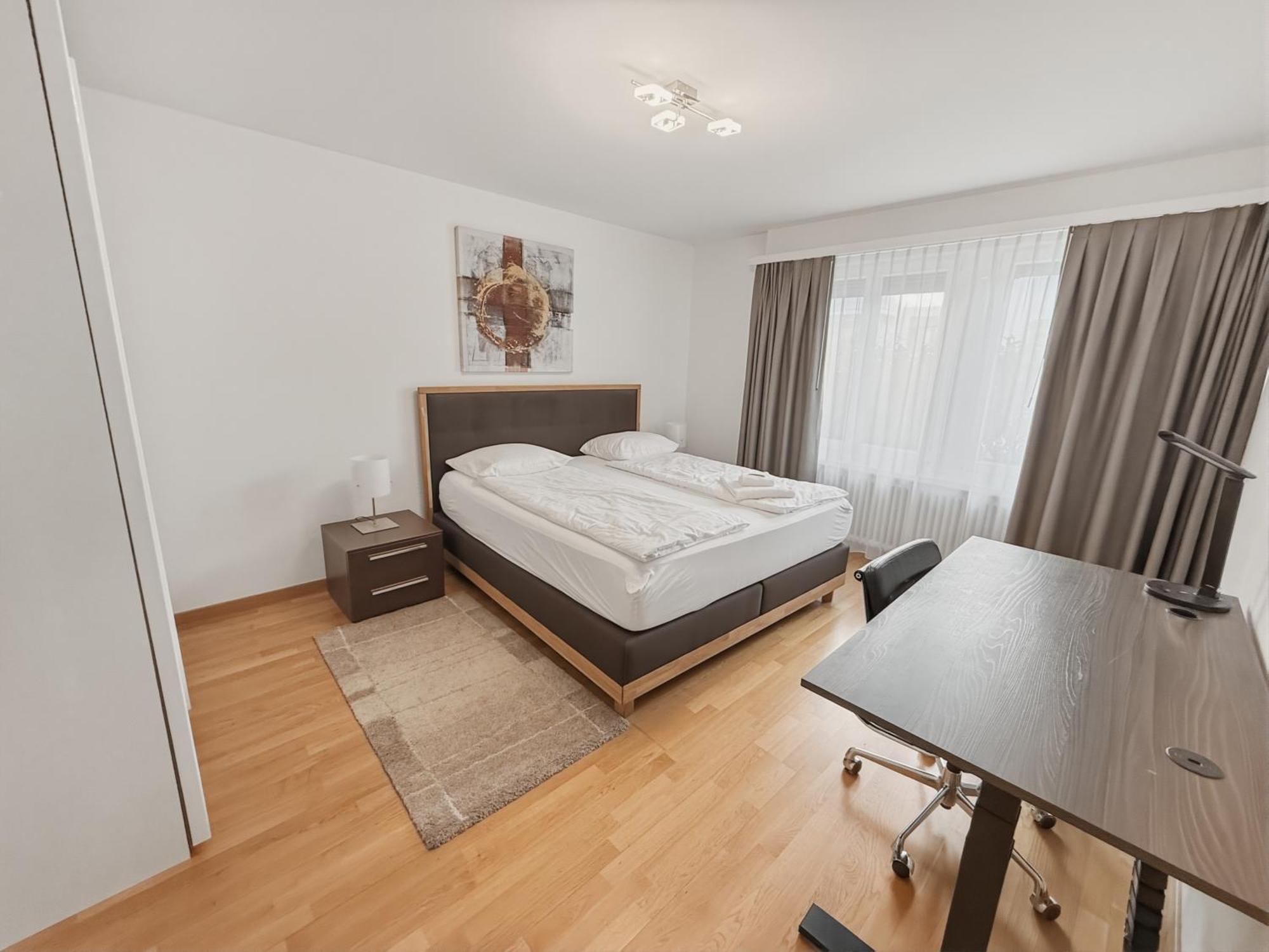 Apartment 2 Bedroom Near And Centre - D5