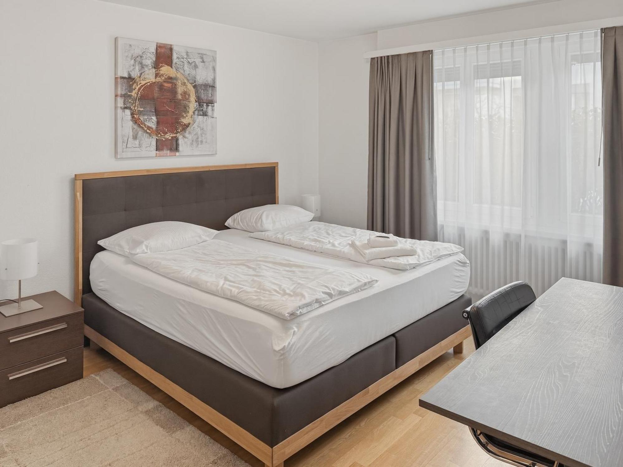 2 Bedroom Near And Centre - D5 * Zurich