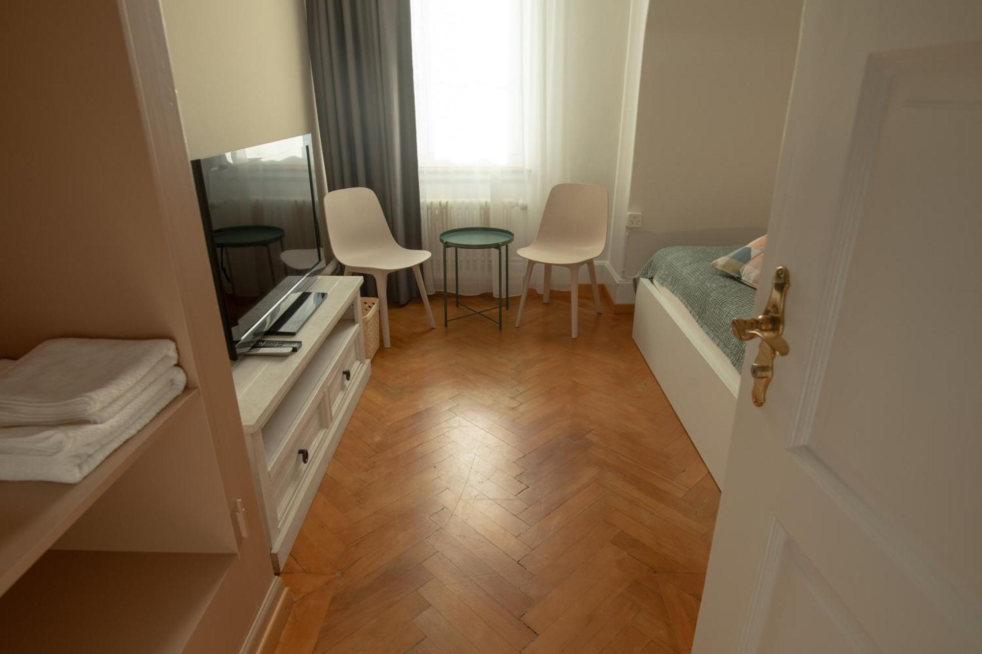 Bed & Breakfast Zoo Caffe & Ristorante *