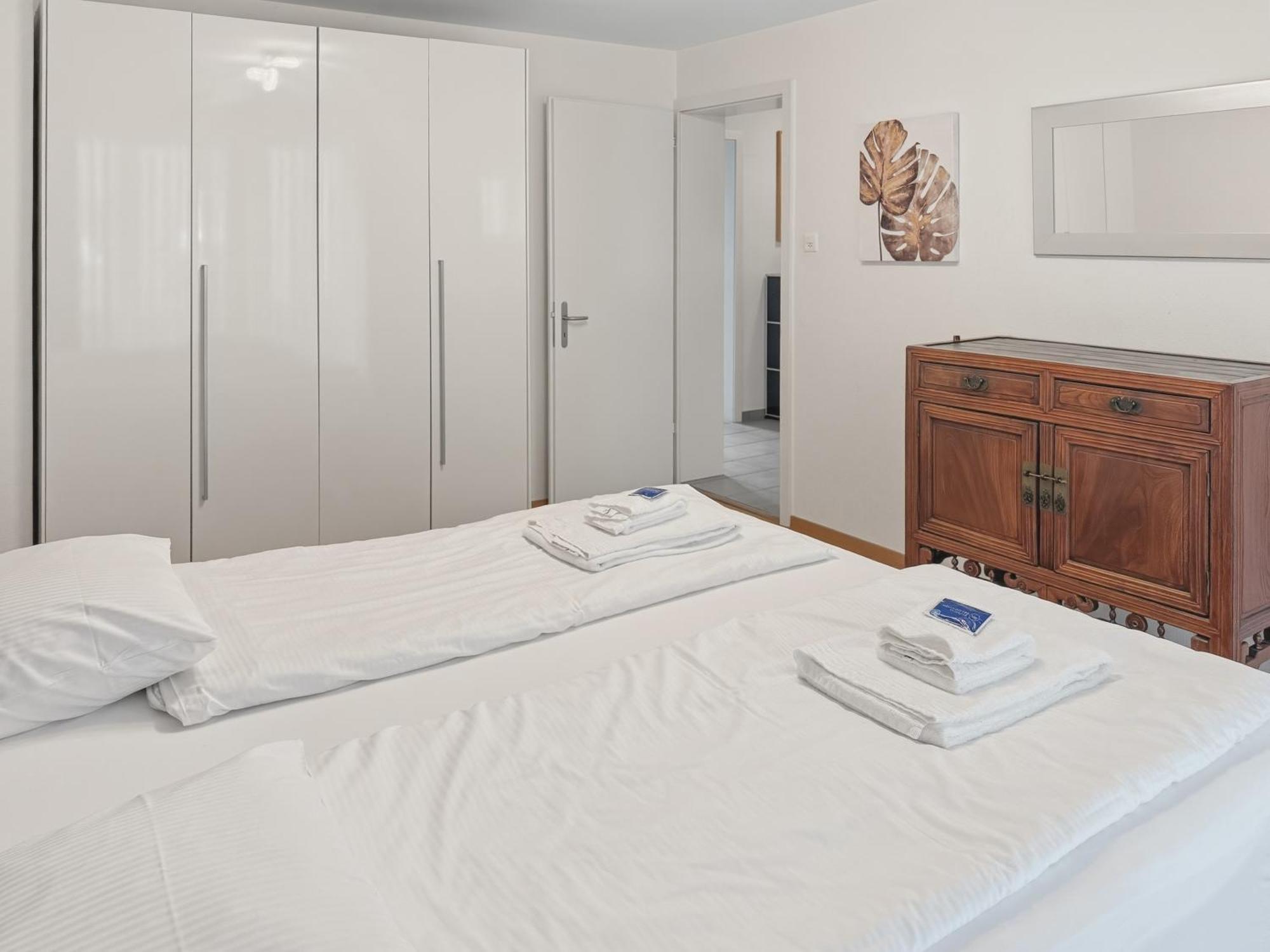 Apartment 2br Near The And Center - Dahlia 6 Zurich