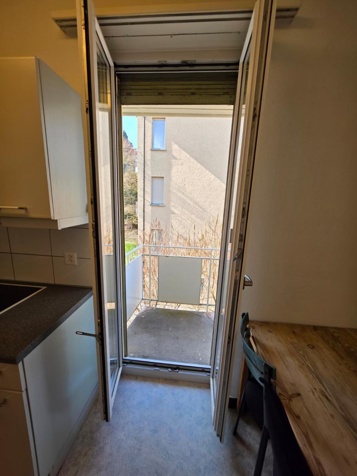 Large Flats, Center - Sch Apartment