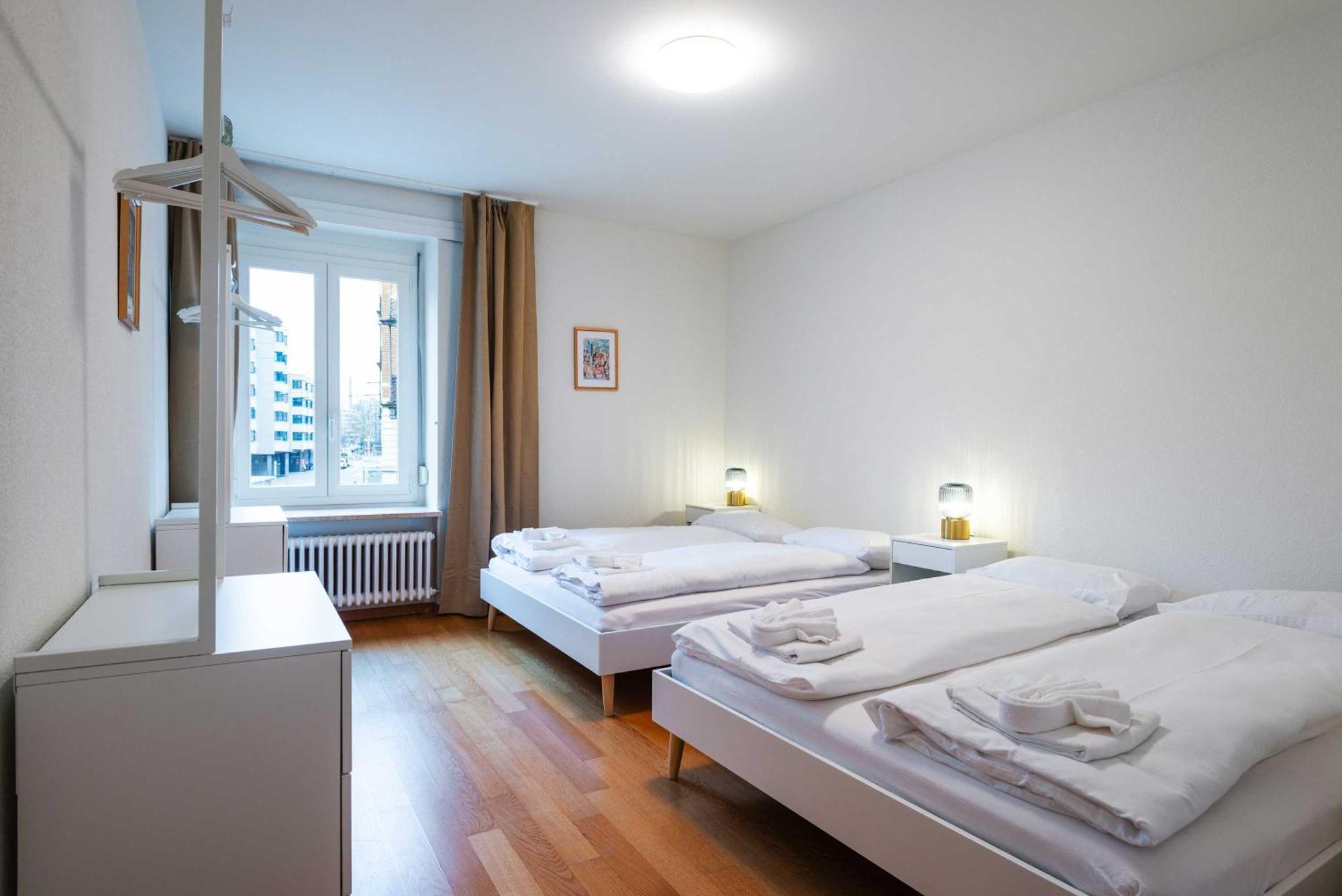 Zh Gold 1 - Hitrental Apartment Zurich