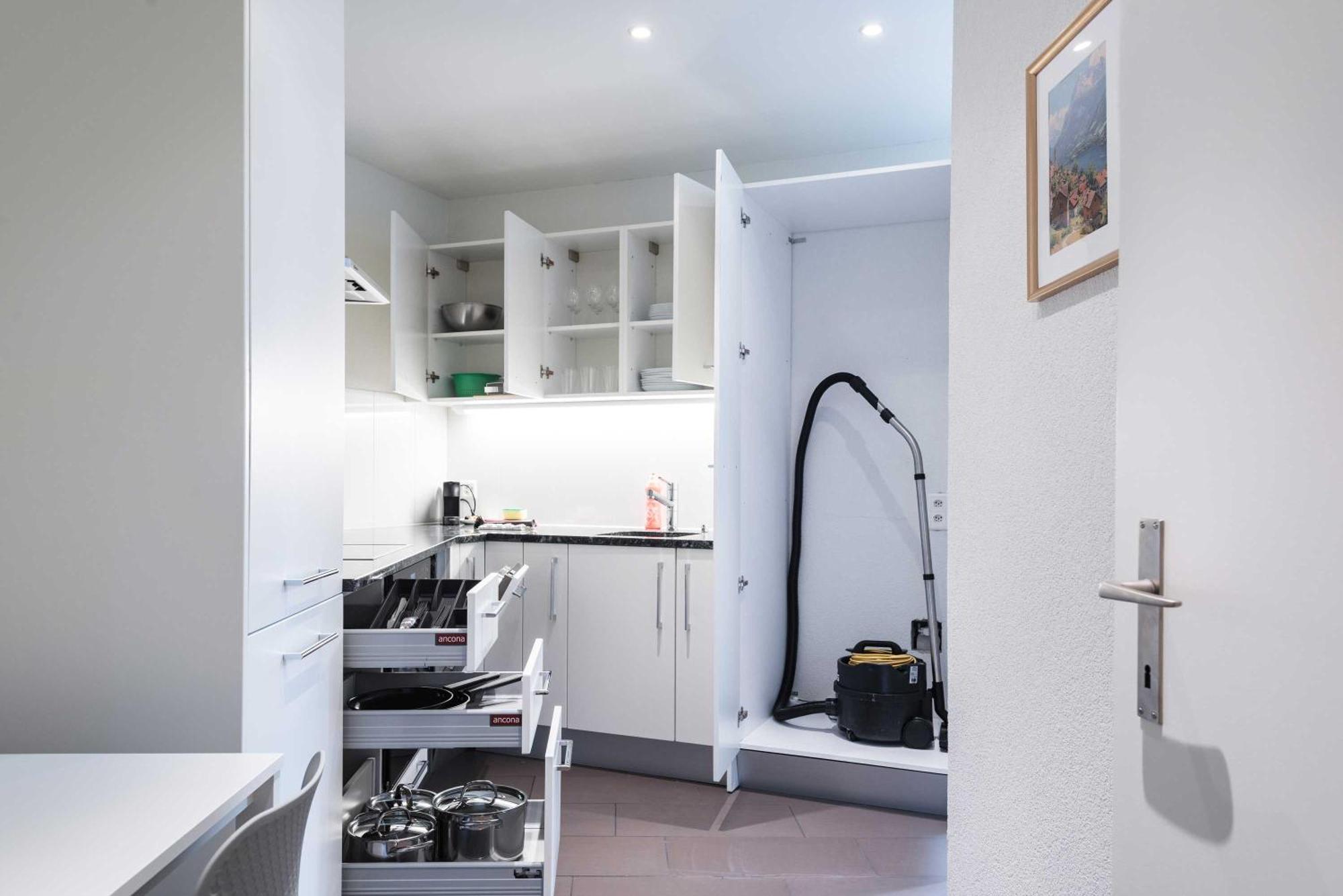 Zh Gold 1 - Hitrental Zurich