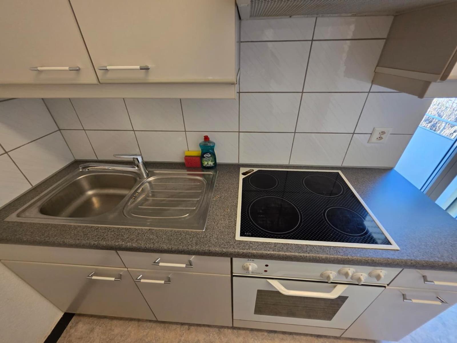 Large Flats, Center - Sch *