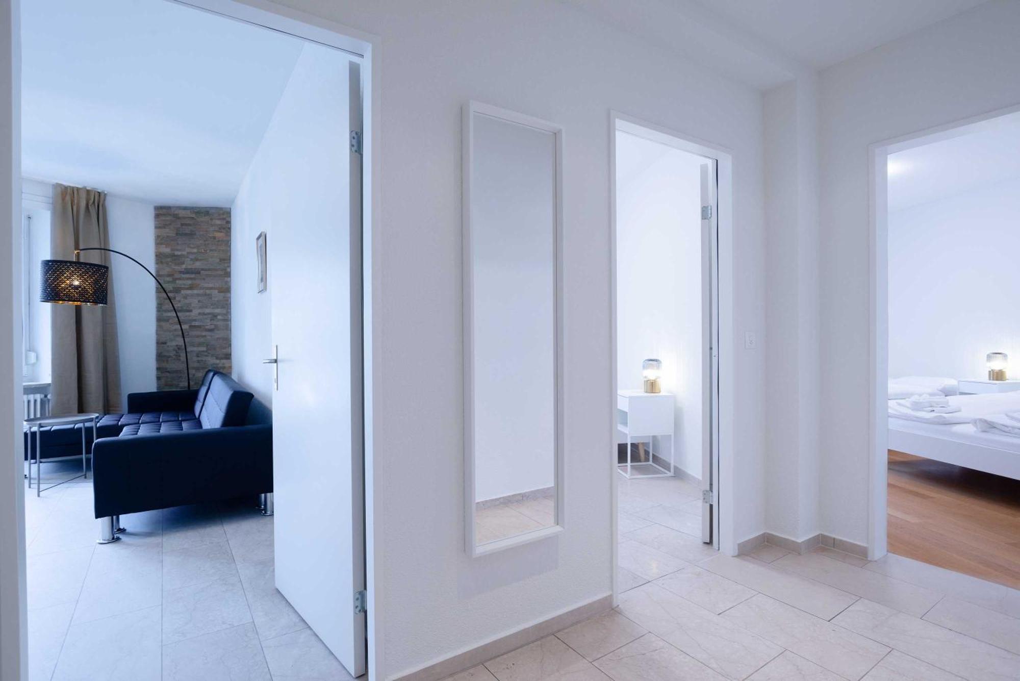 Zh Gold 1 - Hitrental Apartment