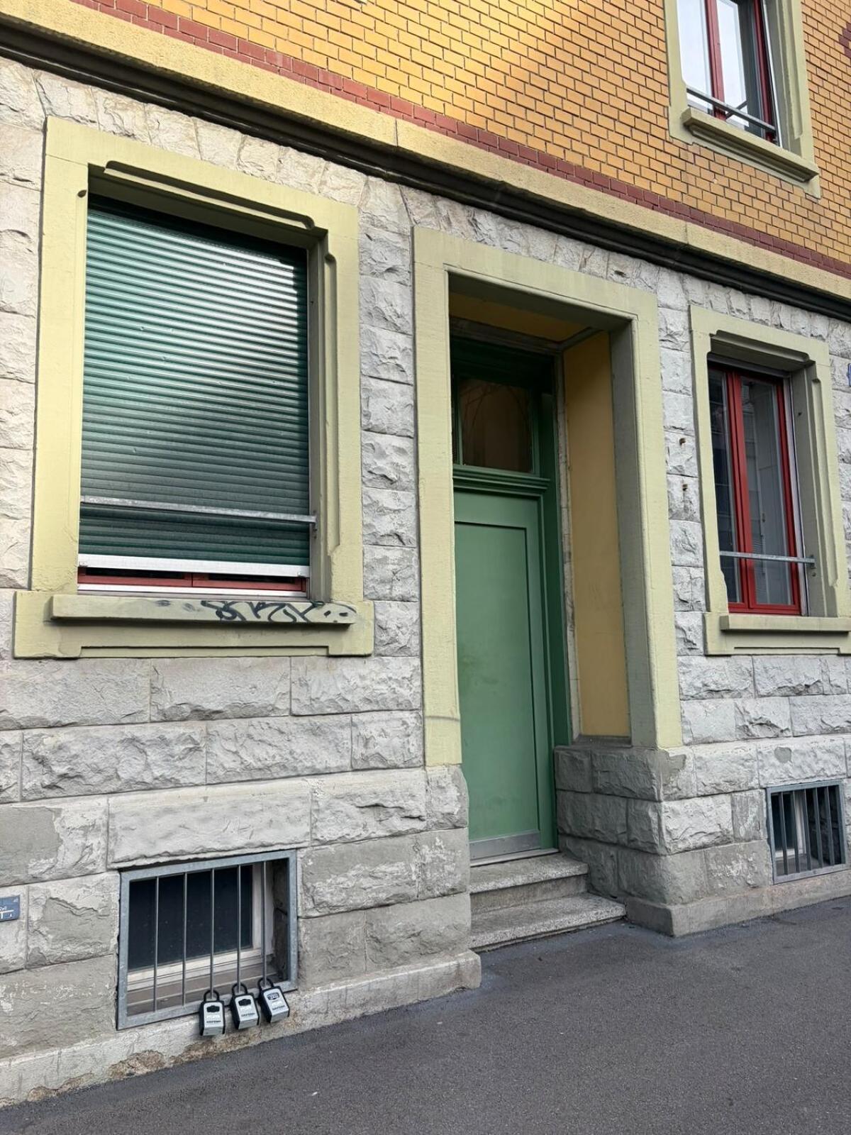 Apartment 2 Aus41 1f R 8045 S2