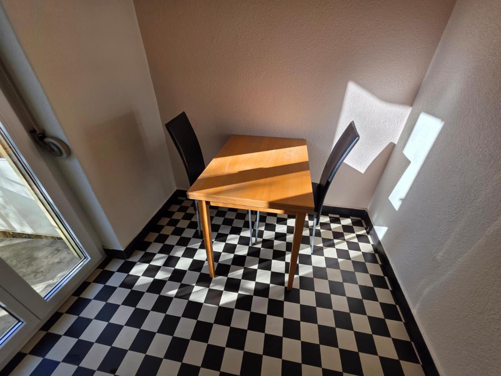 Large Flats, Center - Sch * Zurich