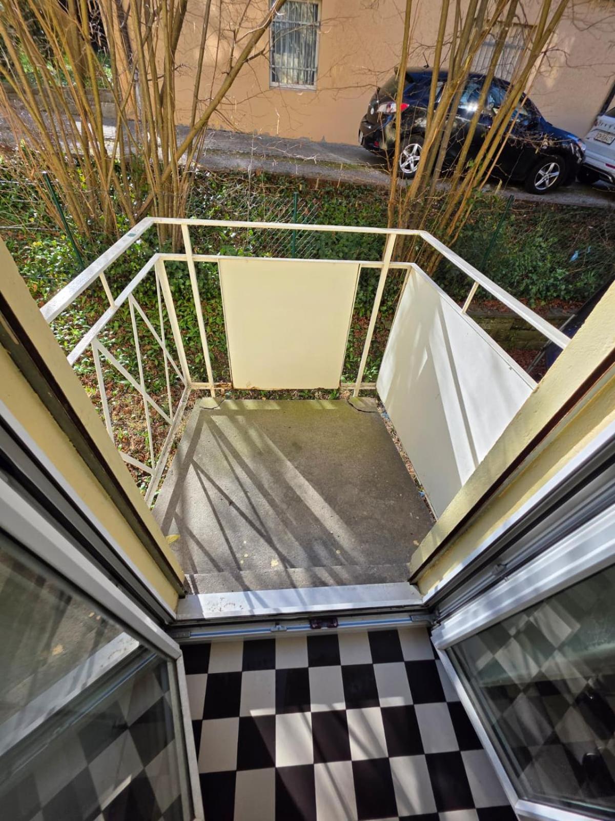 Apartment Large Flats, Center - Sch *