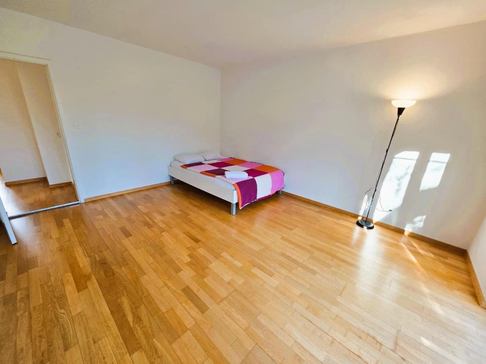 Large Flats, Center - Sch