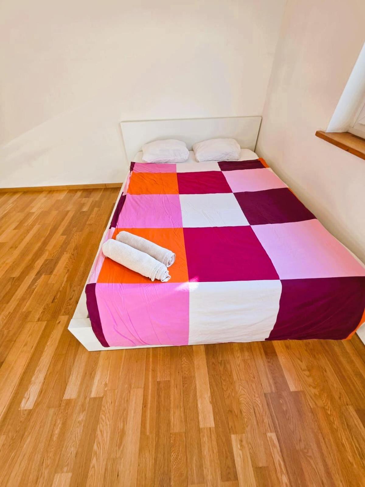 Apartment Large Flats, Center - Sch Zurich