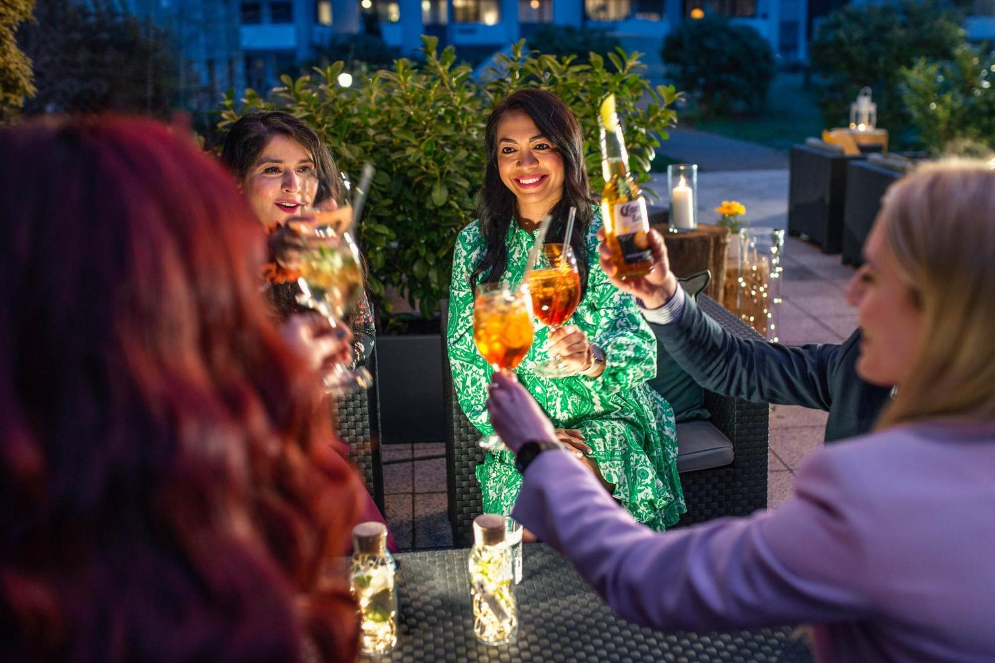 Hotel Crowne Plaza Zürich, An Ihg 4*