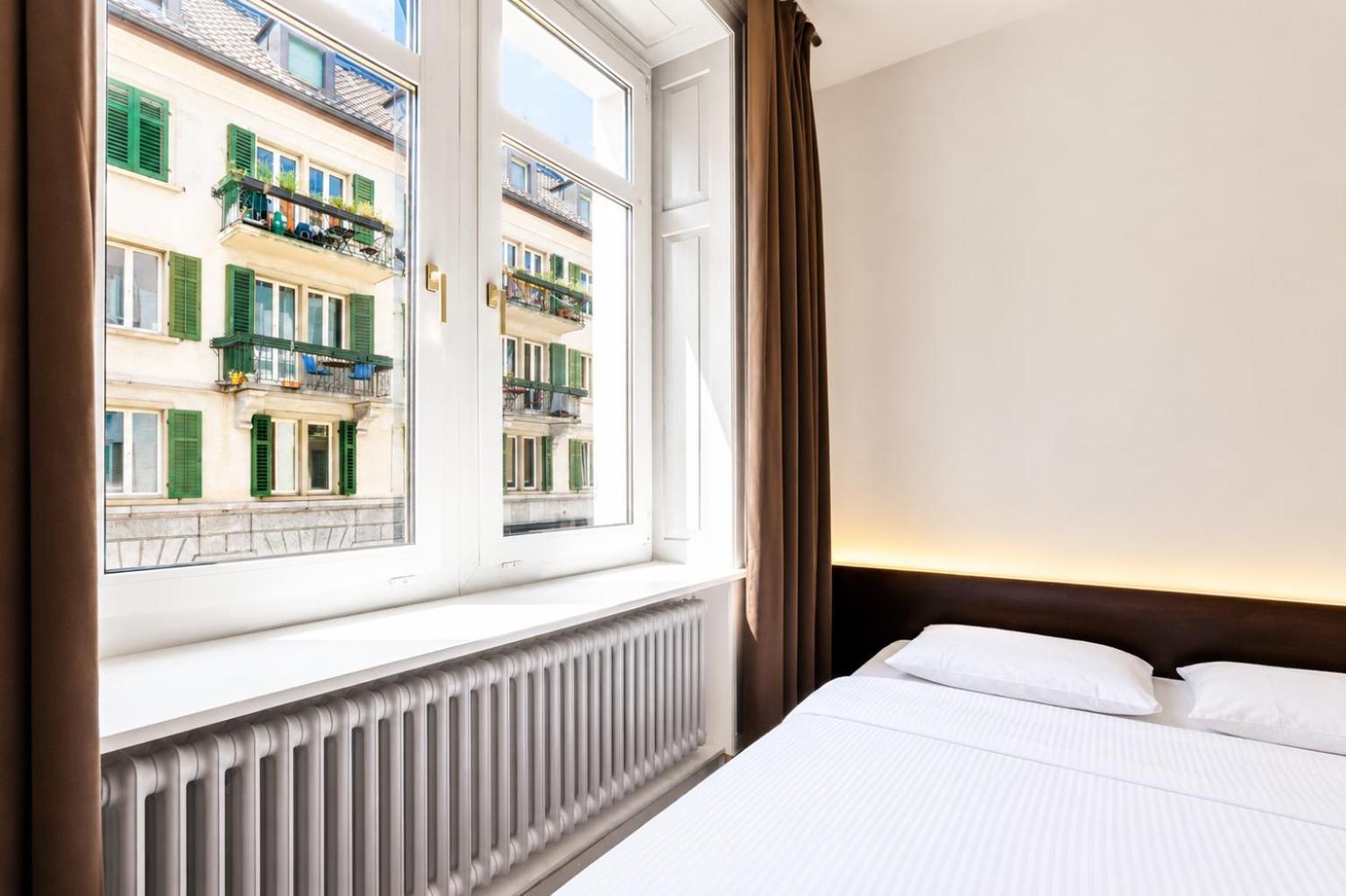 Hotel Easyhotel Centre 2*