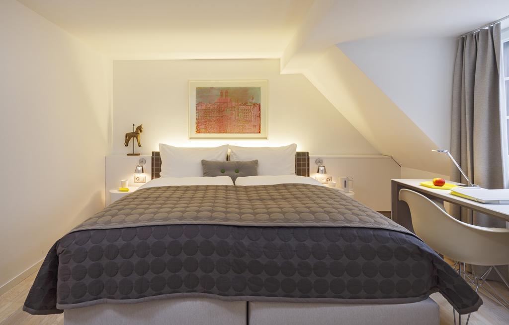 Hotel Roessli 3*