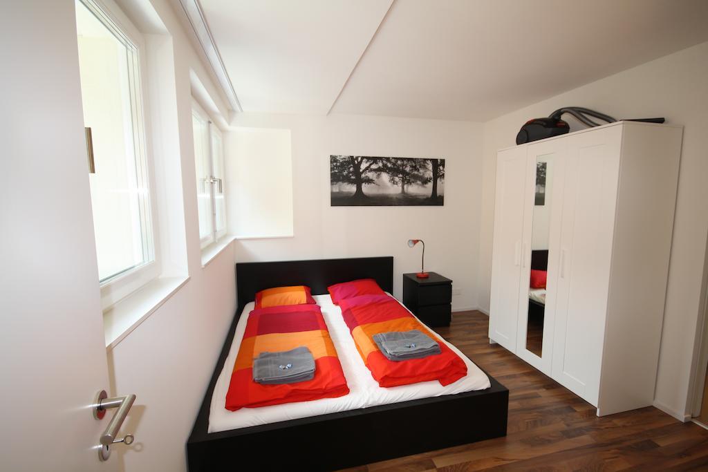 Hitrental Badenerstrasse Apartment