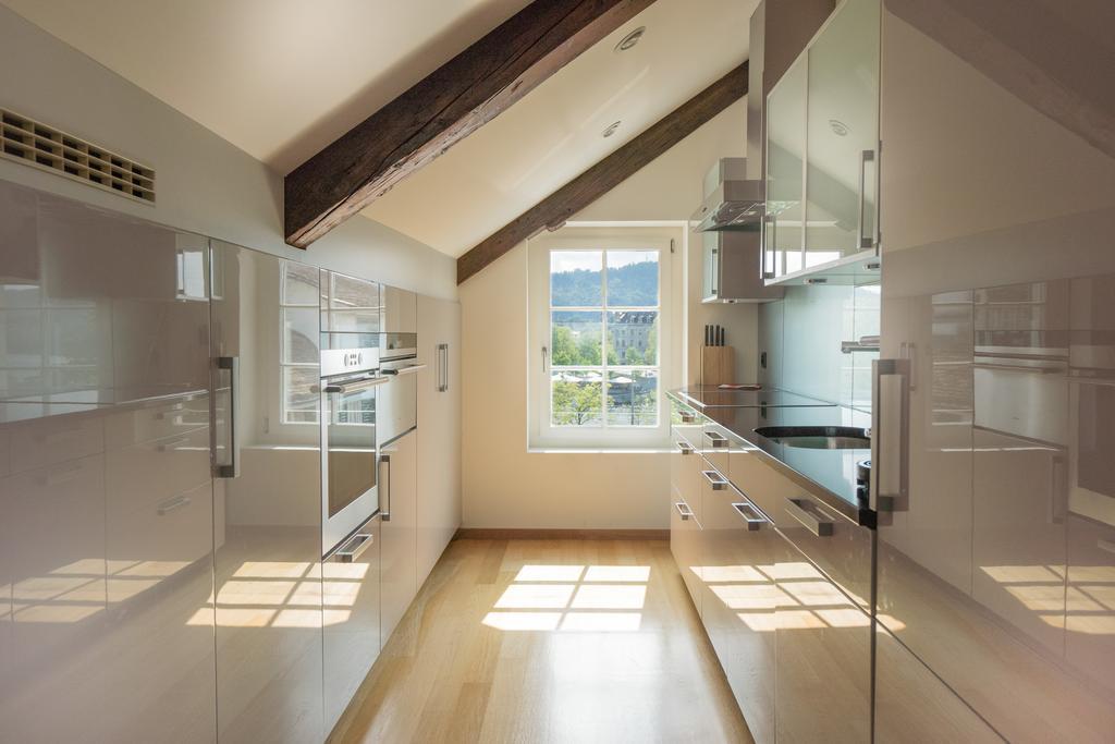 Lake Side Location Bellevue