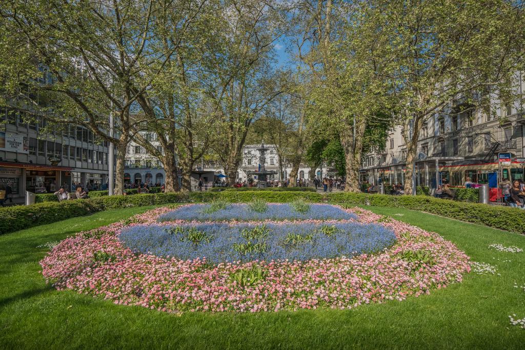 Apartment Loewenplatz Near Station By Airhome