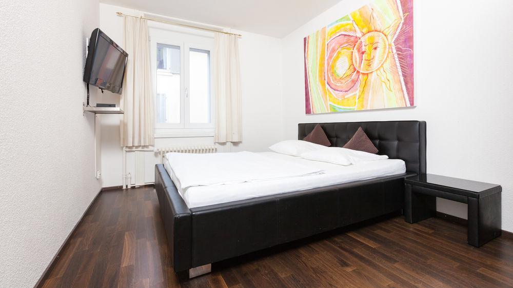 Swiss Star District 3 - Contactless Self Check-in 3*