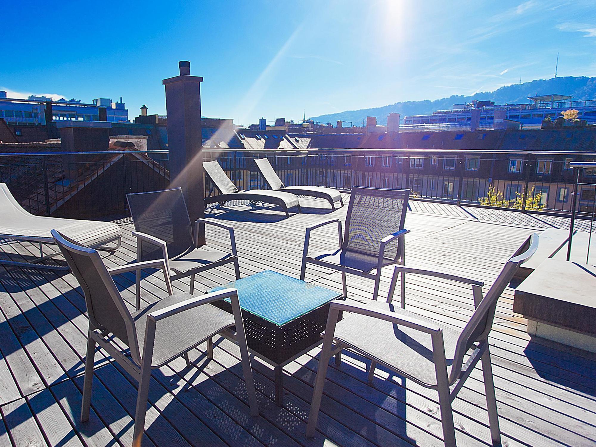 Luxury By Livingdowntown Apartment Zurich