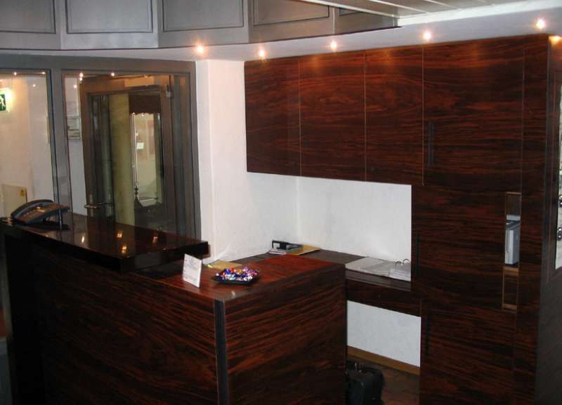 Roessli 3* Zurich
