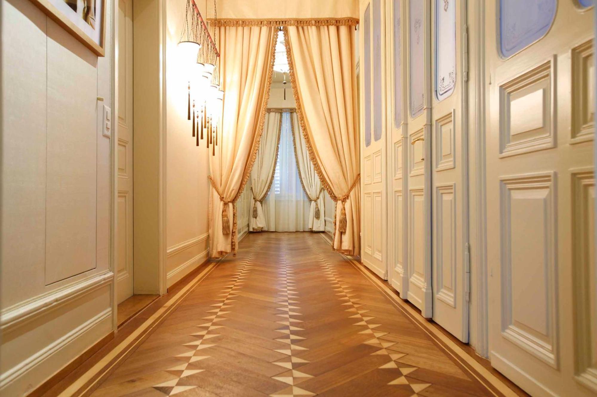 Entire Villa, Your Private Luxury Escape With In House Staff Zurich