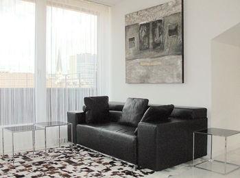 Visionapartments Freyastrasse - Contactless Check-in Apartment Zurich