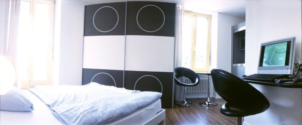Apartment Swiss Star California - Self Check-in Zürich