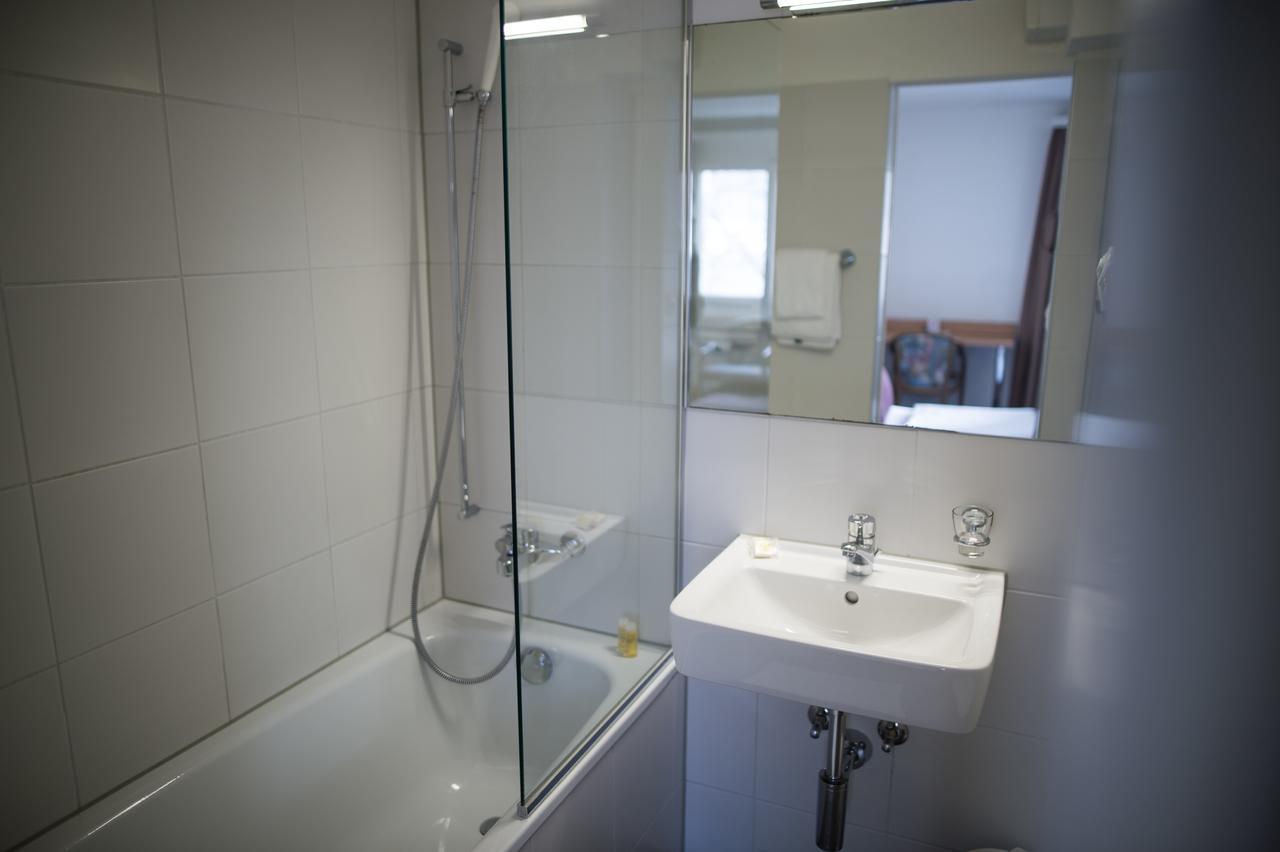 Olympia Hotel 3*