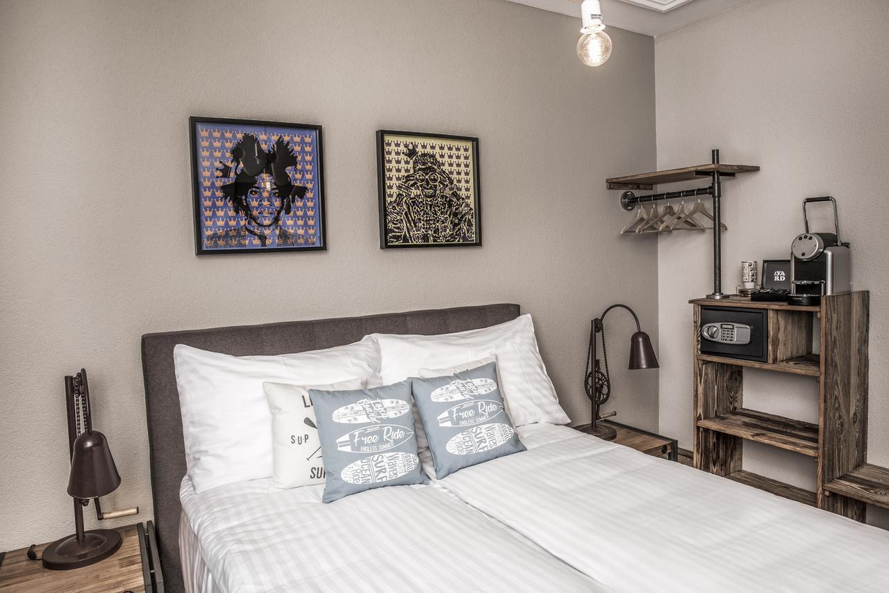The Yard Hotel