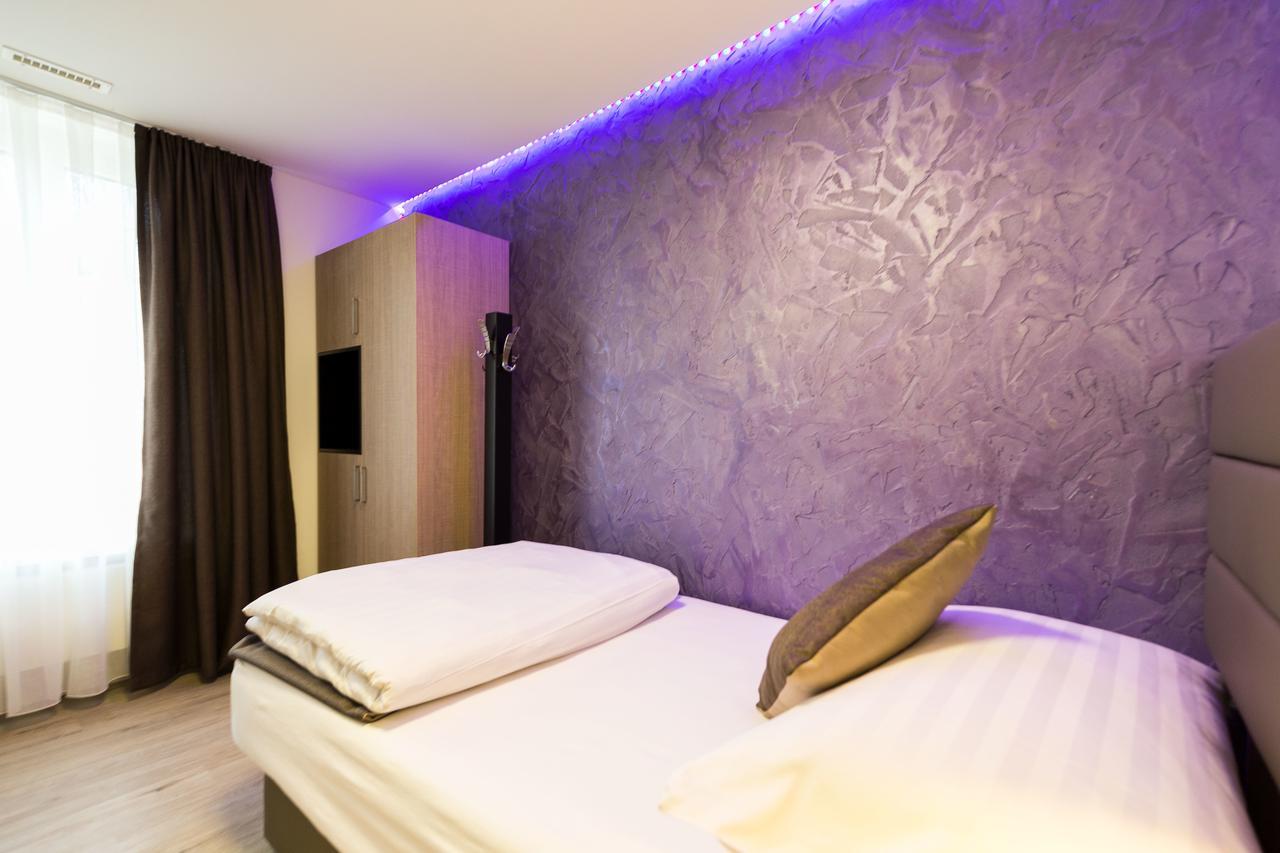 Sleep & Go Self-check-in Hotel 2*