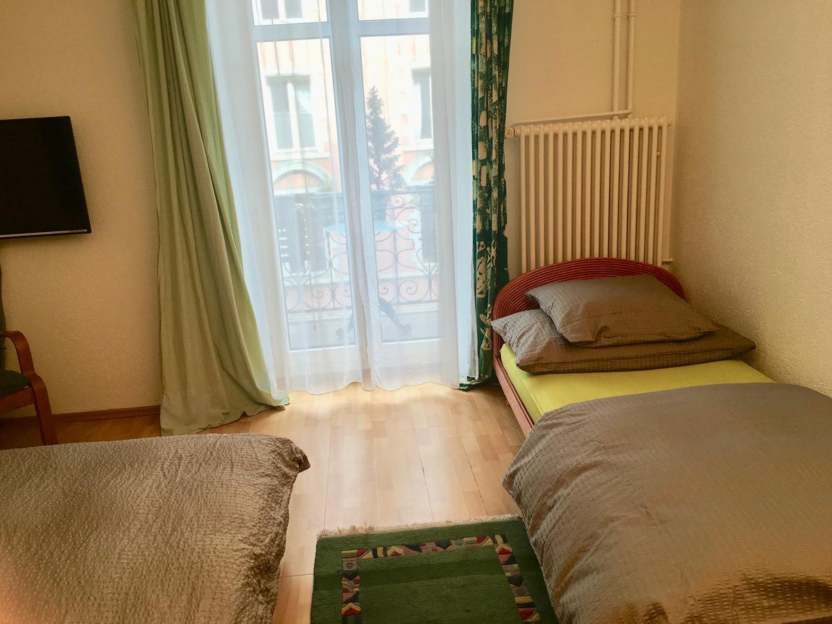 Dakini's Bed & Breakfast