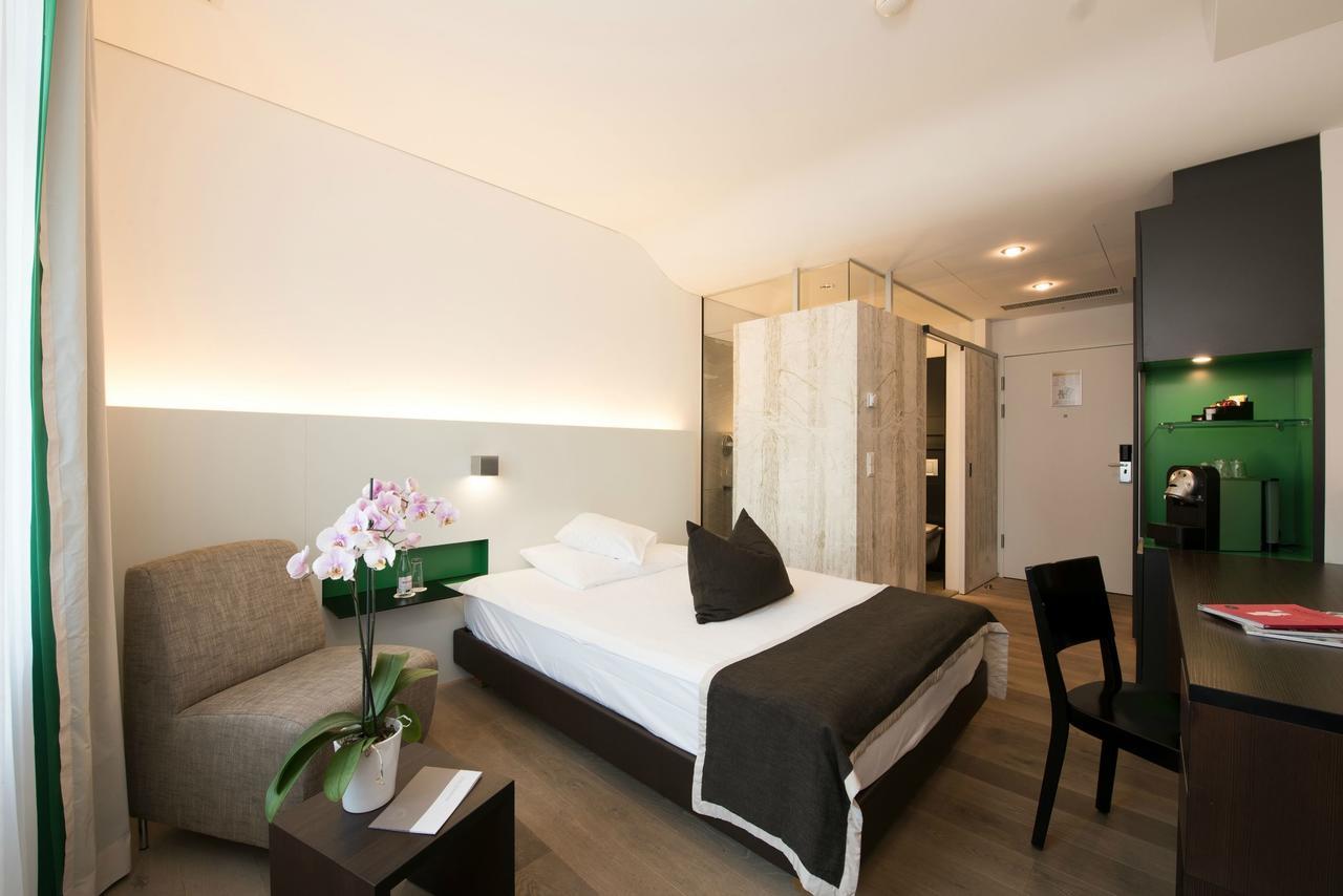 Glockenhof Hotel