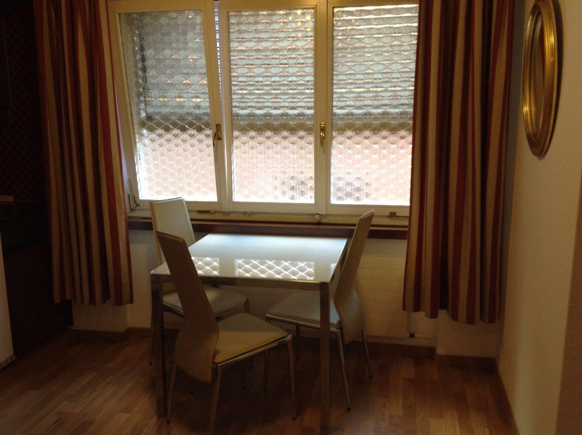 Hotel City Center - Bellevue 3*