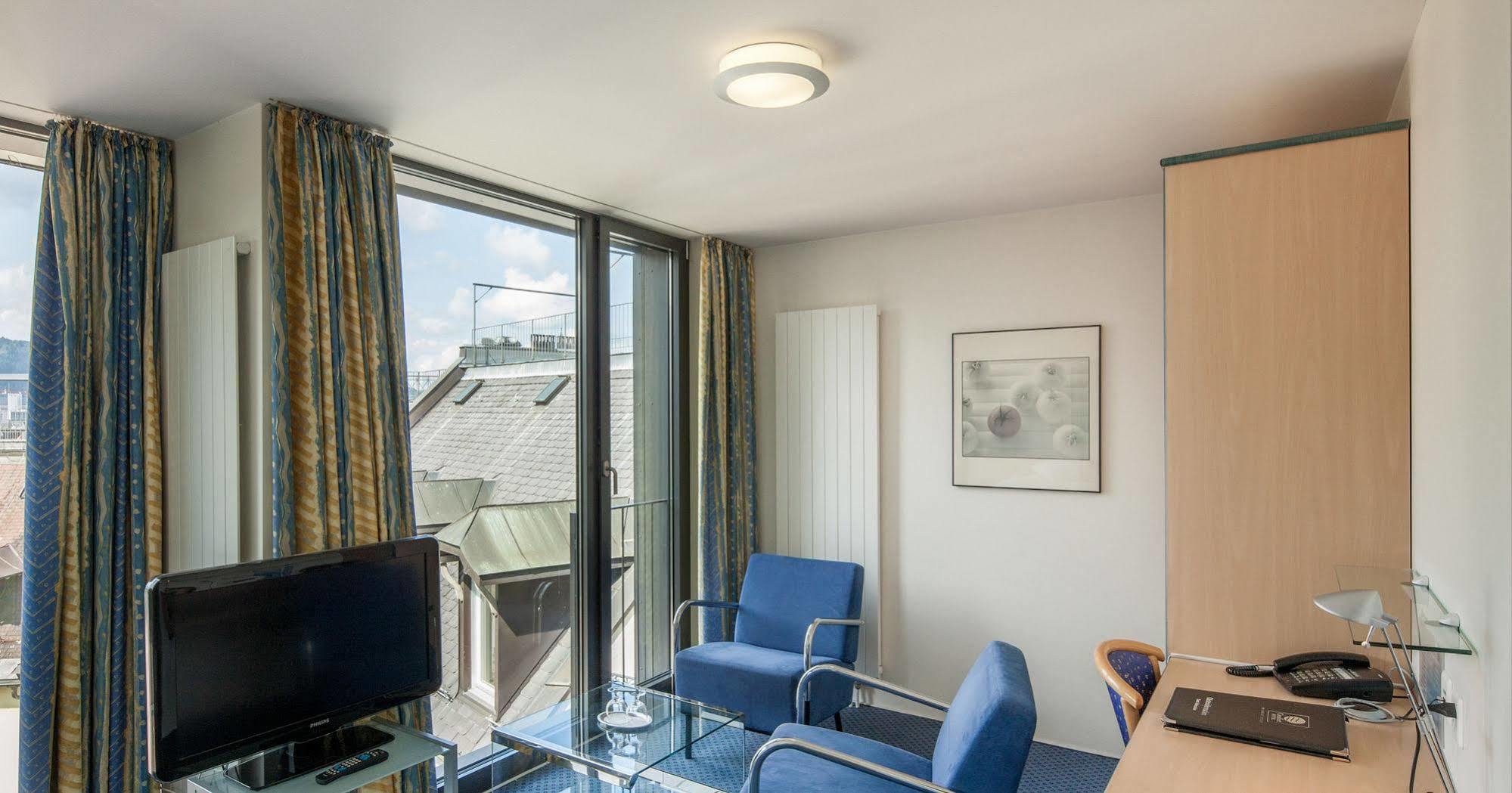 Royal 3* Zurich