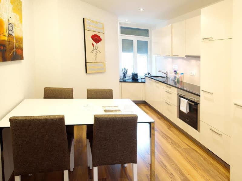 Luxury By Livingdowntown Zurich