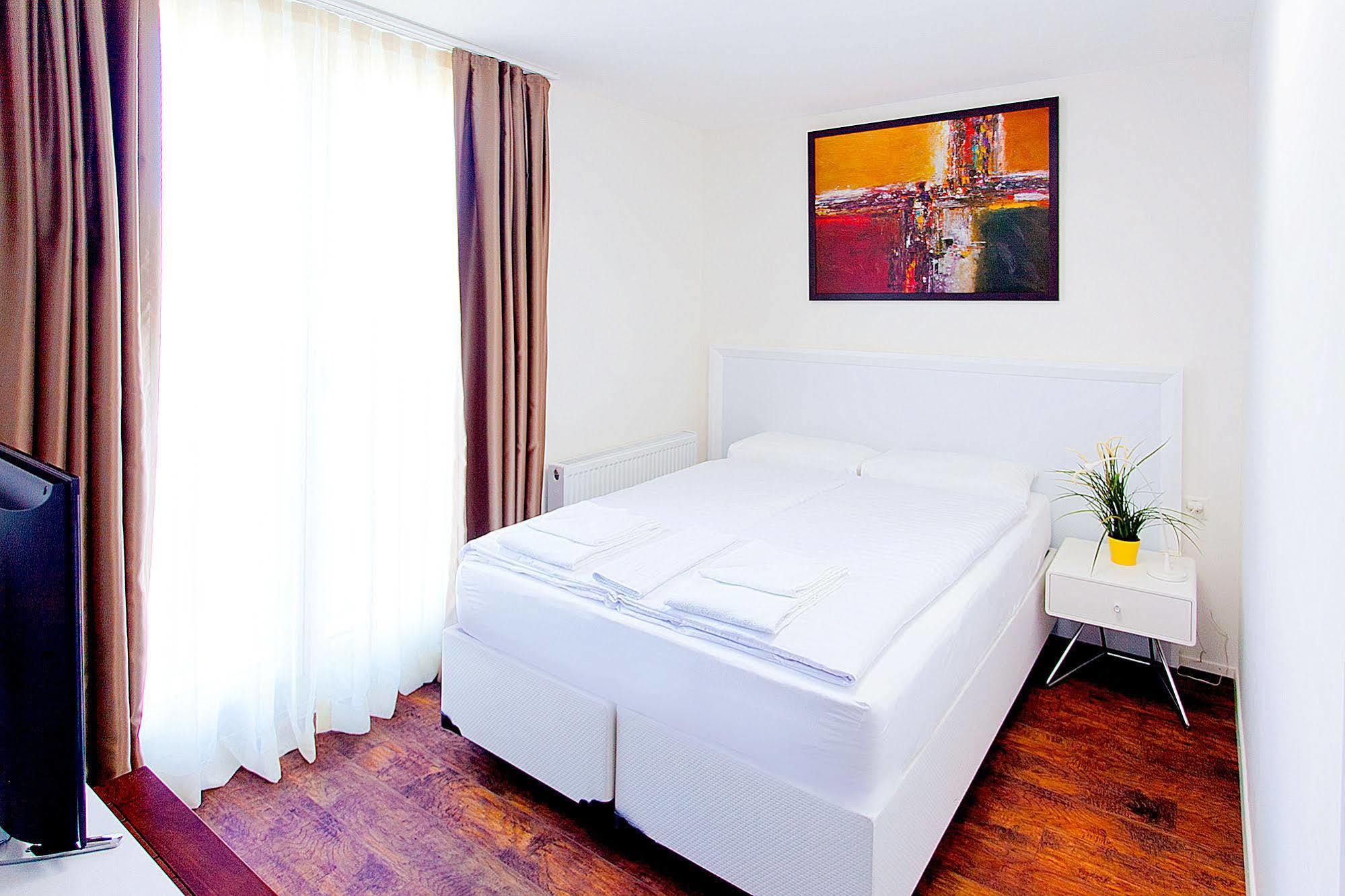 By Livingdowntown Apartment Zürich