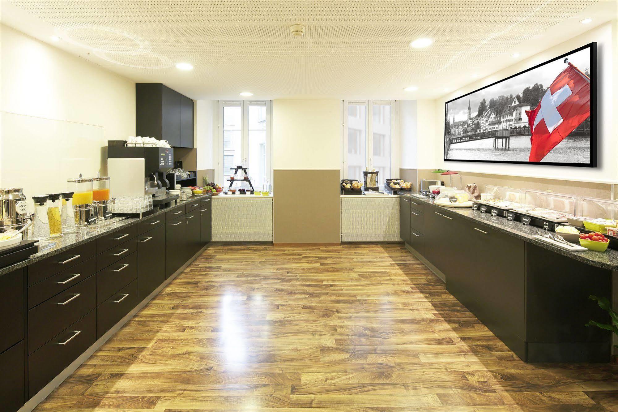 Hotel Fred Hauptbahnhof - Self Check-in 2*