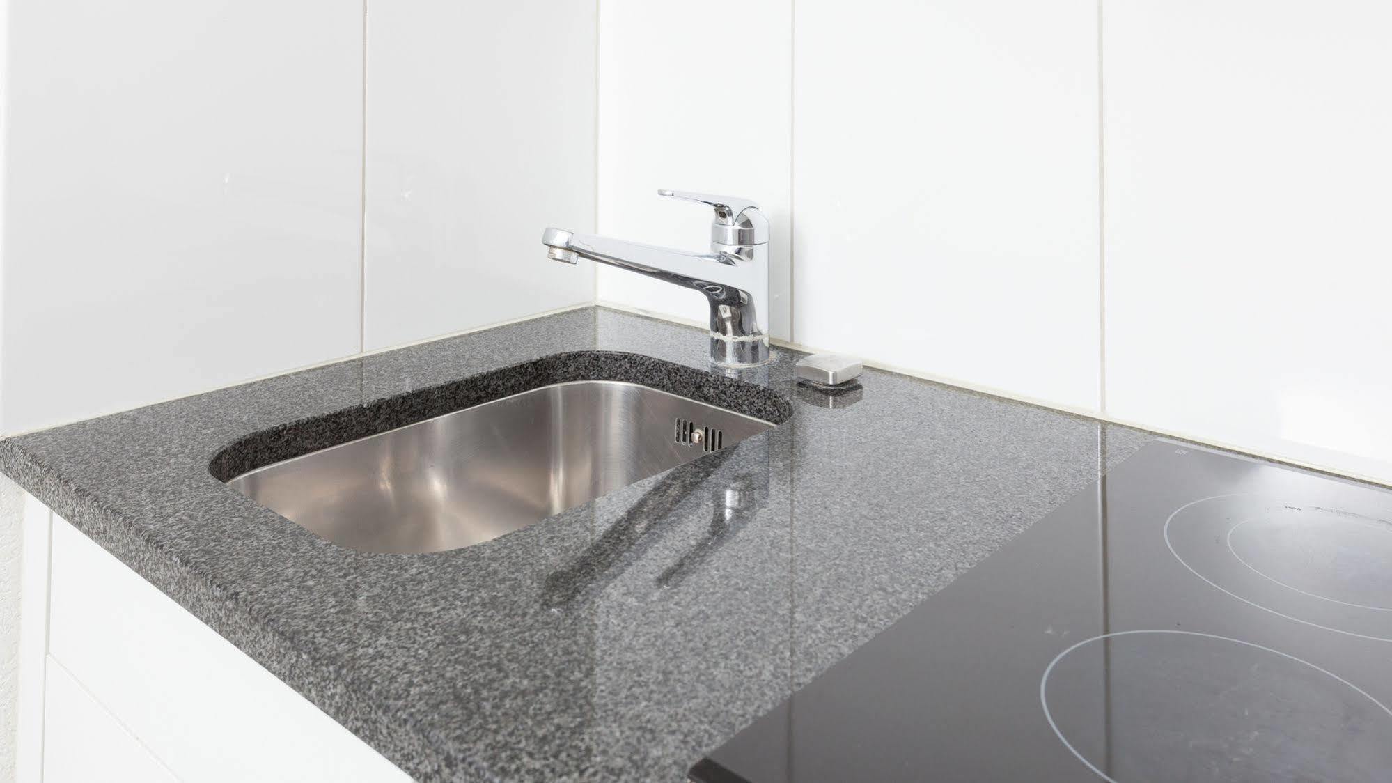 Hotel Swiss Star Universitaetstrasse 3*