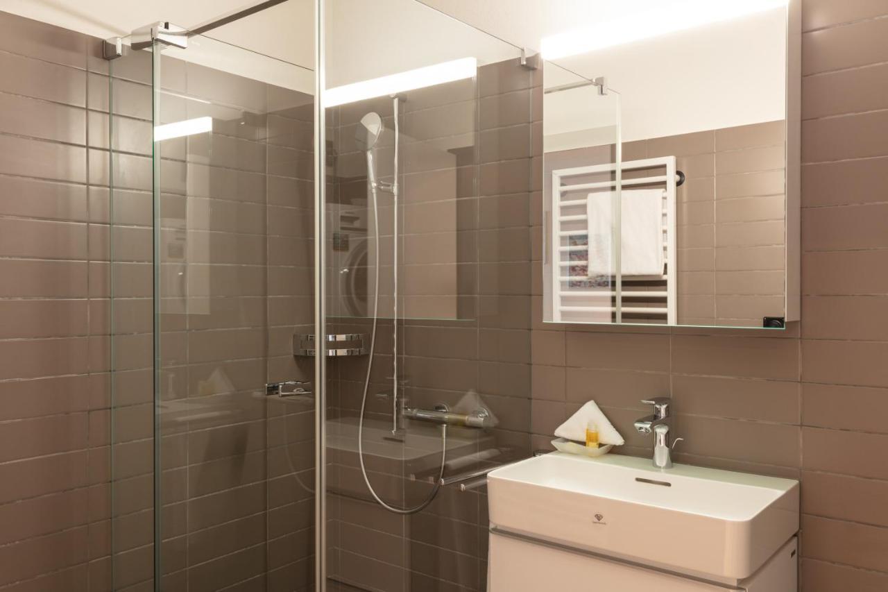 Ema House Serviced Superior Downtown *