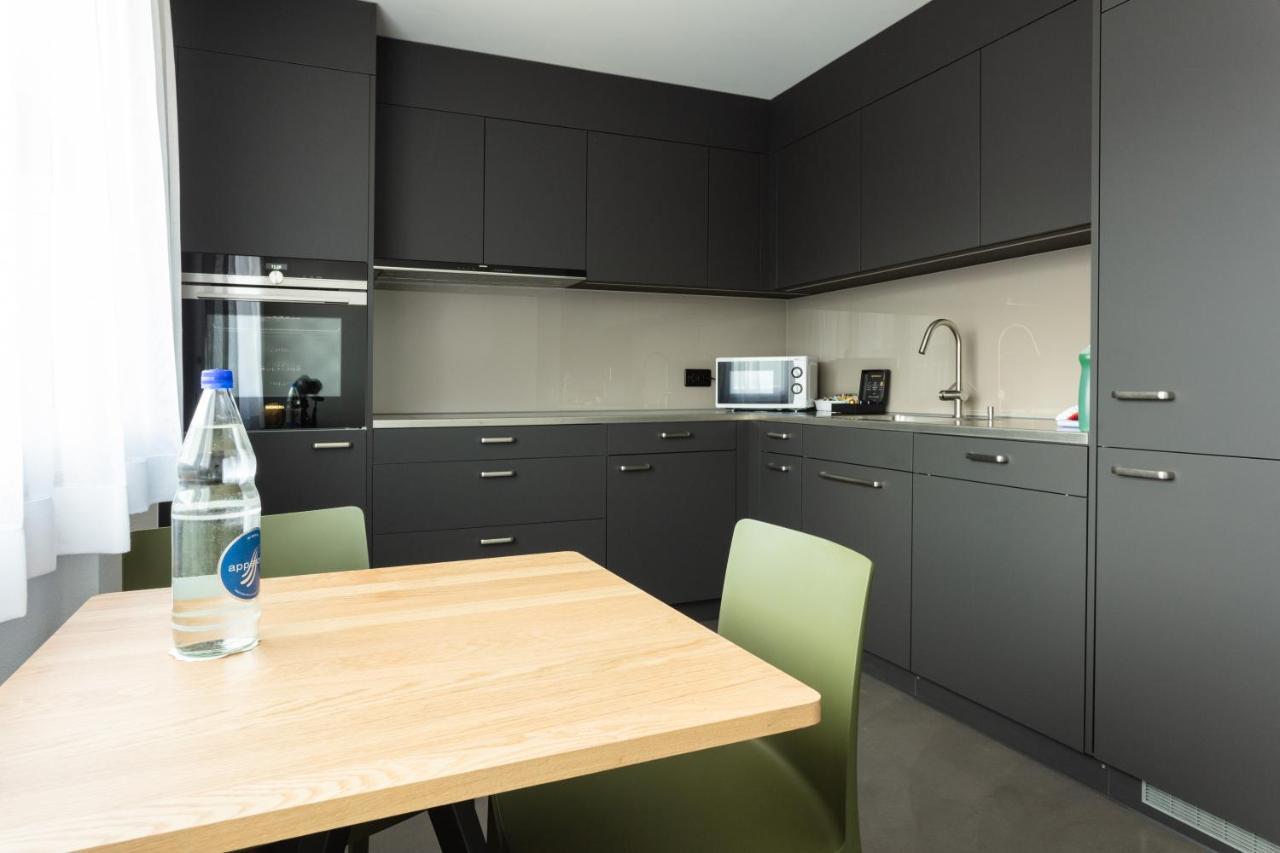 Ema House Serviced Superior Downtown *