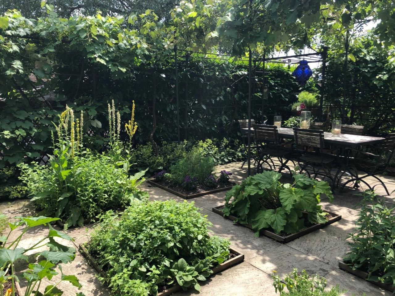 Good4yew Bed & Breakfast