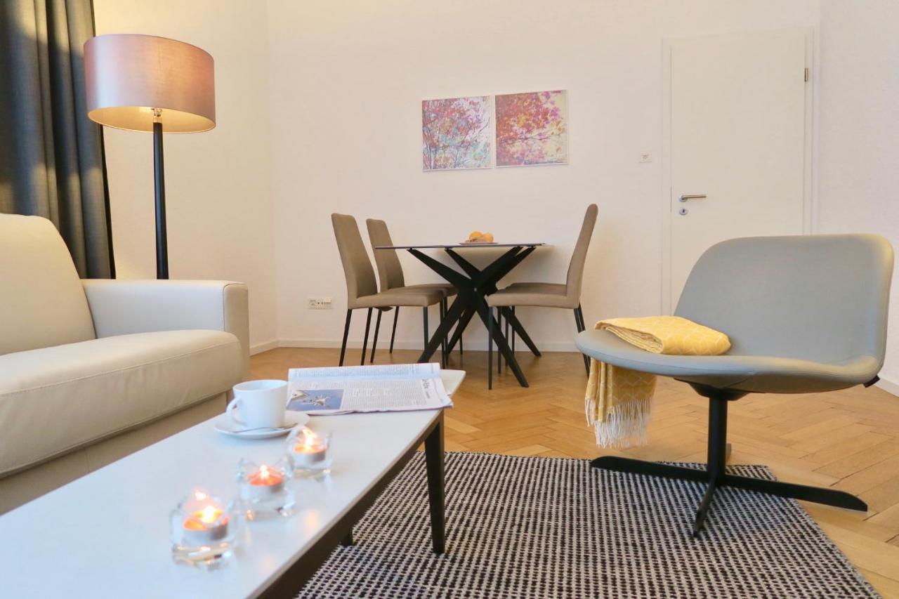 Apartamento Furnished Homes *