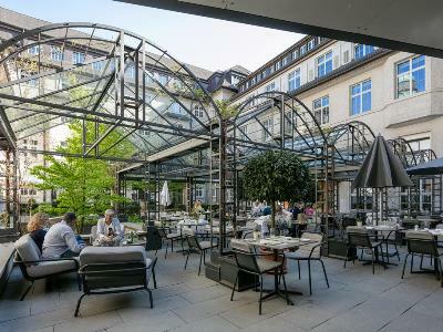 Glockenhof 4*