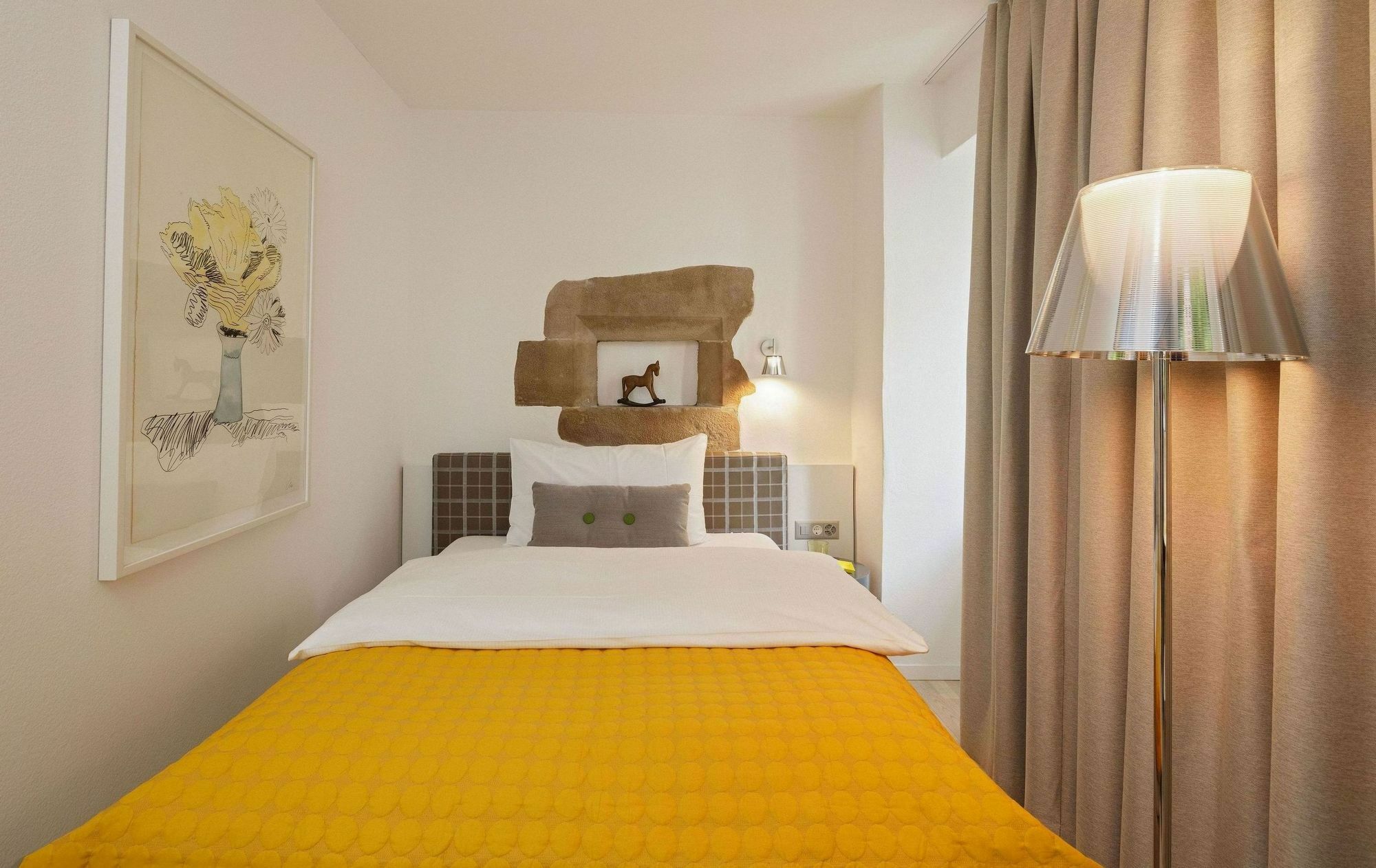 Roessli Hotel