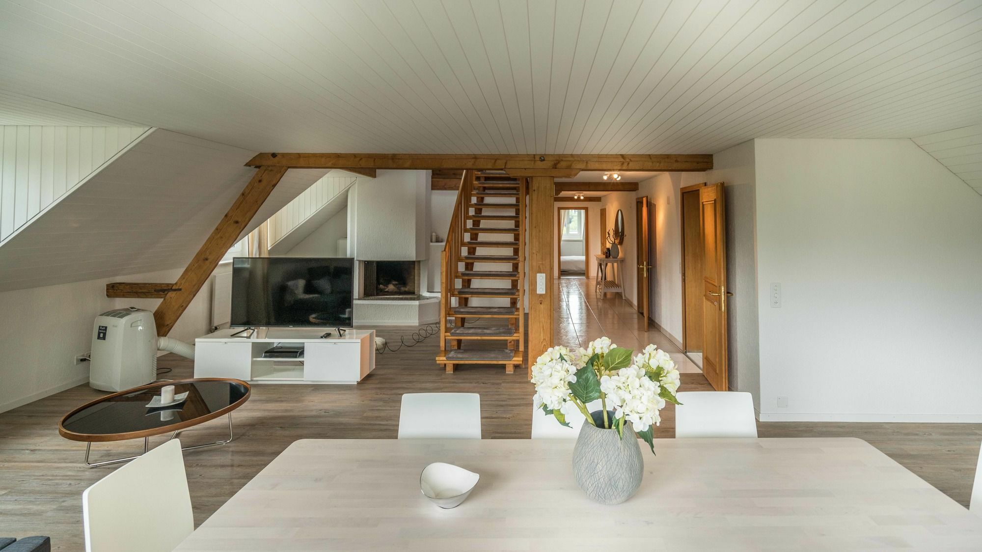 Loewenplatz Near Station By Airhome Apartment *