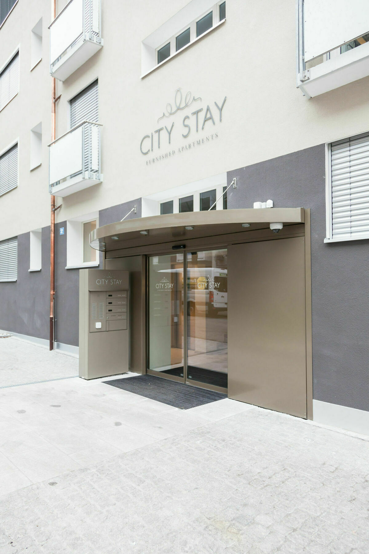 - Lindenstrasse 3* Zurique